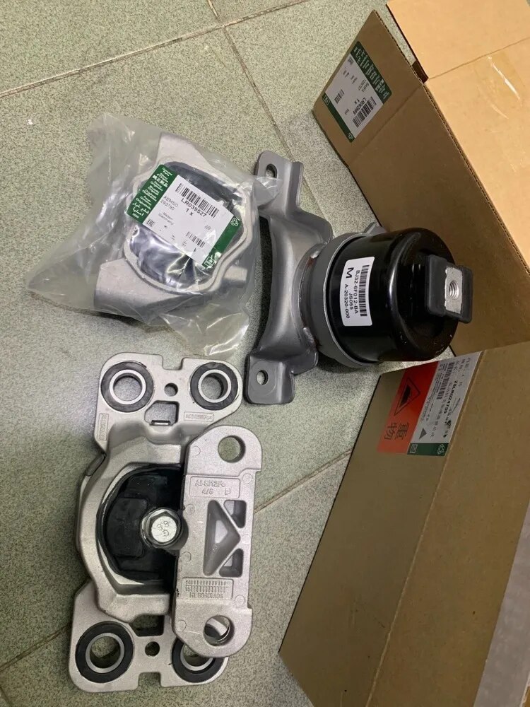 LR000597-LR039527-LR000451-LR006277-LR021633-Freelander-2-Aurora-engine-foot-glue-engine-bracket-gearbox-bracket-J9C1511-3