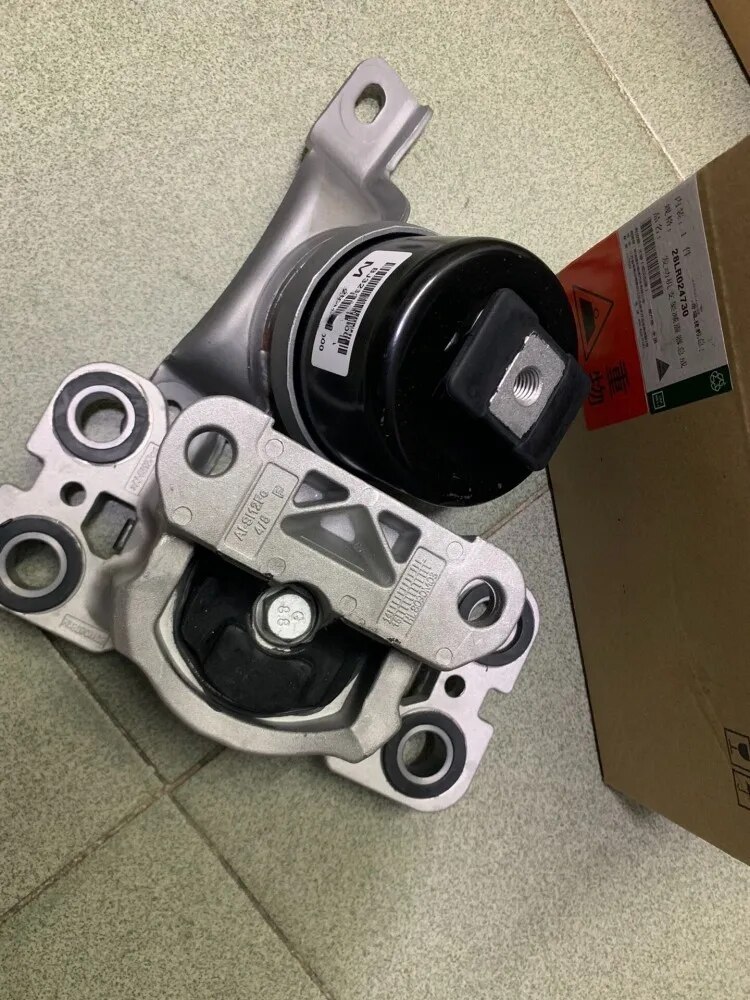 LR000597-LR039527-LR000451-LR006277-LR021633-Freelander-2-Aurora-engine-foot-glue-engine-bracket-gearbox-bracket-J9C1511-4