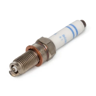 4/6Pcs 0241145523 Y5KPP332 Spark Plug for VOLKSWAGEN TOURAN POLO PASSAT JETTA GOLF SKODA YETI OCTAVIA SEAT LEON AUDI A1 A3 A4