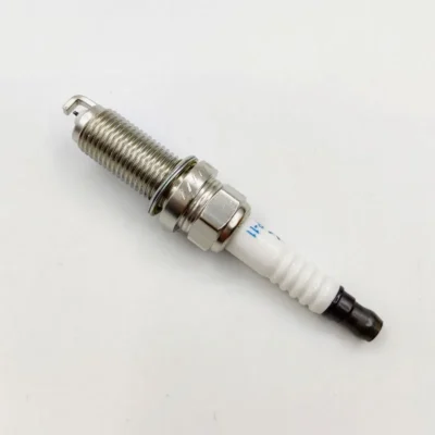 4pcs/lot LZKAR6AP-11 22401-ED815 Iridium Spark Plug For Nissan Micra March Note Tiida X-Trail Cube LZKAR6AP11 22401ED815