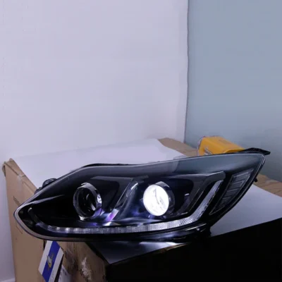 For Ford Focus 2012-2014 Car Styling Front Lamp Turn Signal Dynamic Streamer DRL Daytime Running Light Xenon Headlight